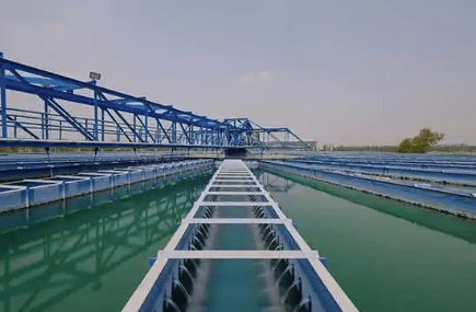 (工廠水處理消泡劑應用場景)